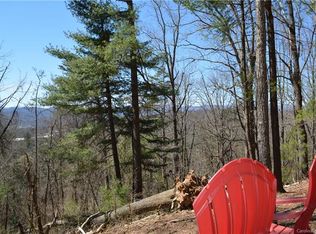 99999 Hillcrest Rd, Asheville, NC 28804