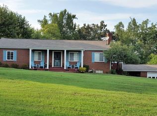 5315 E Sunset Rd, Knoxville, TN 37914