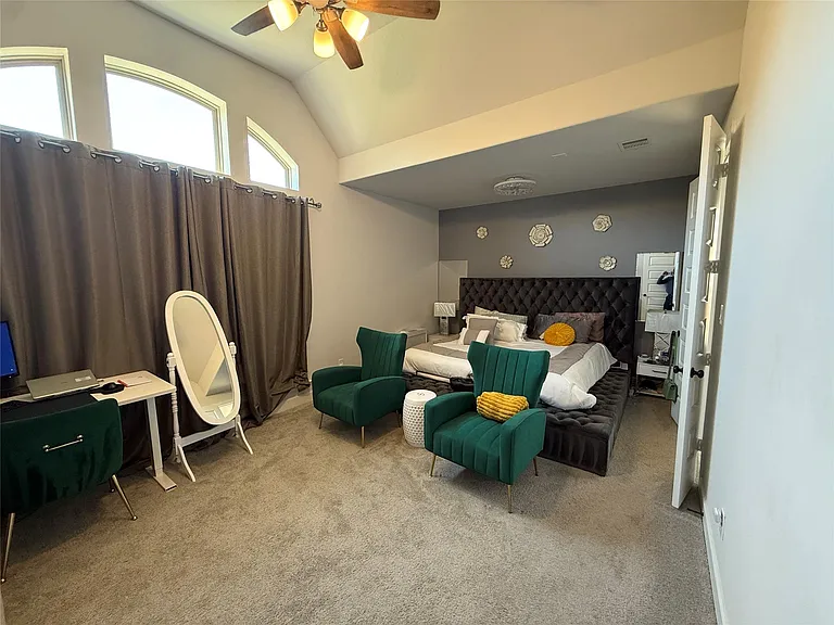 563 Santa Rosa Hills Dr — Photo 22