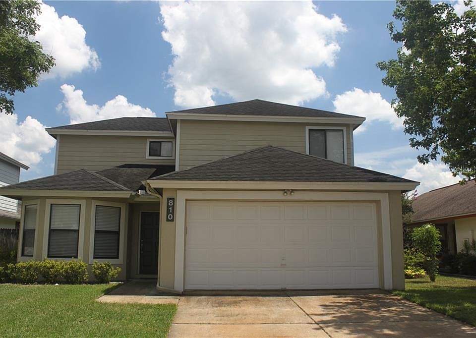 1st image of 810 Bates Ct