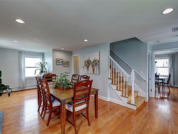 2nd image of 41 Byron St