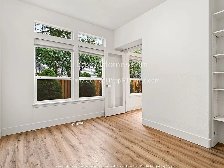 16860 NW Paddington Dr — Photo 11
