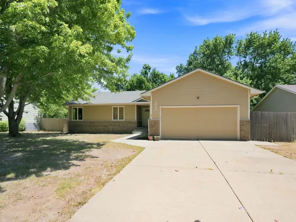 1610 N Pine Grove St, Wichita, KS 67212