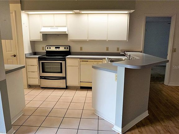 5th image of 14333 Golden View Dr