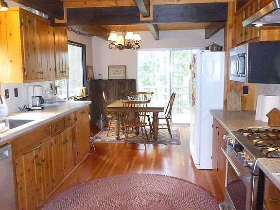 5th image of 26982 Summerhill Dr