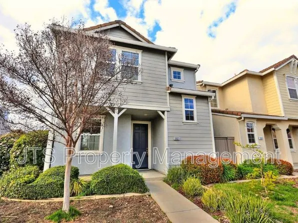 10921 Oakham Dr, Rancho Cordova, CA 95670