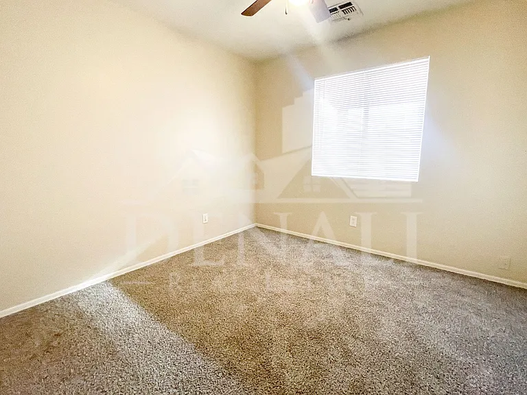 8930 W Catalina Dr — Photo 18