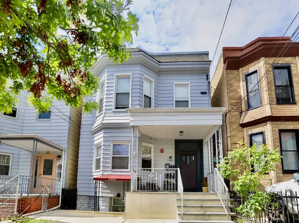 125 Oak St #2F, Weehawken, NJ 07086