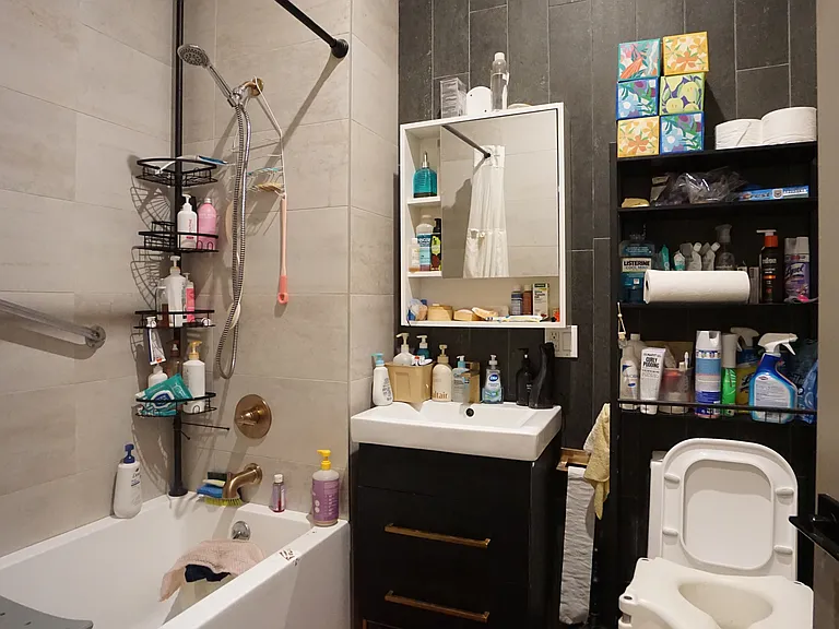 1443 Lincoln Pl #1F — Photo 6