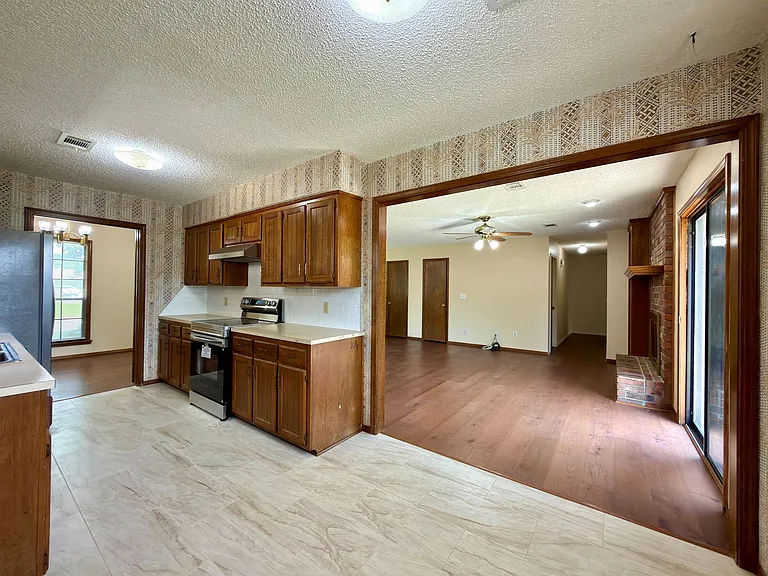 9612 Apple Gate Dr — Photo 11