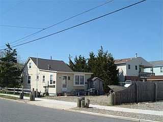 1st image of 8913 Landis Ave