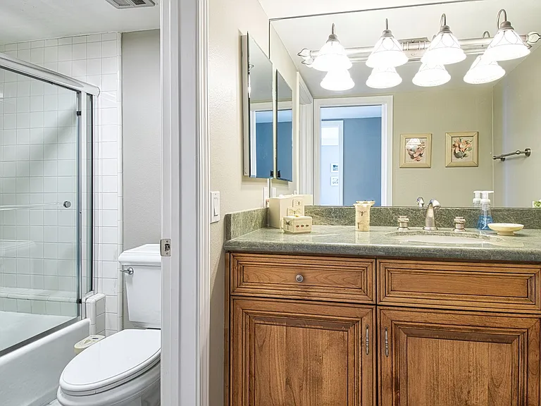 26032 Vista Dr E — Photo 17