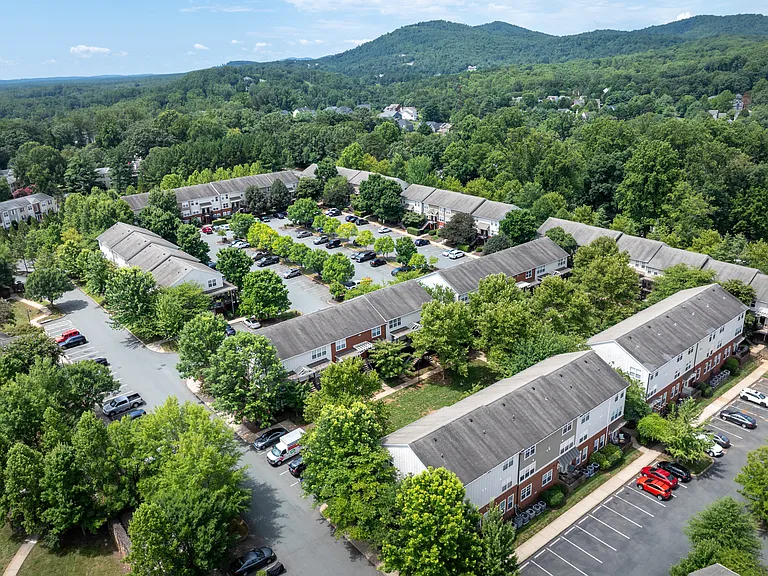 Woodlands Of Charlottesville — Photo 196