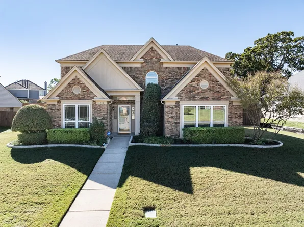 1350 Autumn Trl, Lewisville, TX 75067