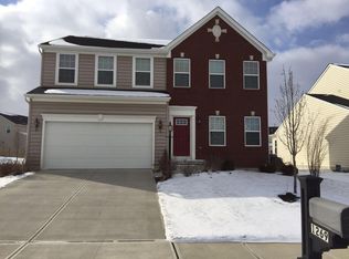 1269 Crystal Harbour Dr, Fairborn, OH 45324