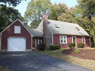 382 Lake Shore Dr, Sandwich, MA 02563