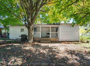 2 East St, Essa, ON L3W0A5