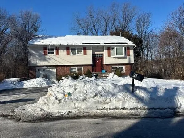 28 Hawthorne Dr, Monroe, NY 10950