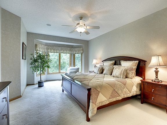 5th image of 6730 Clearwater Creek Dr