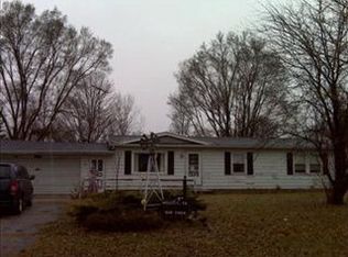 22232 N Angling Rd, Centreville, MI 49032