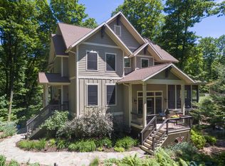 6697 Indian Pipe Cir, Holland, MI 49423