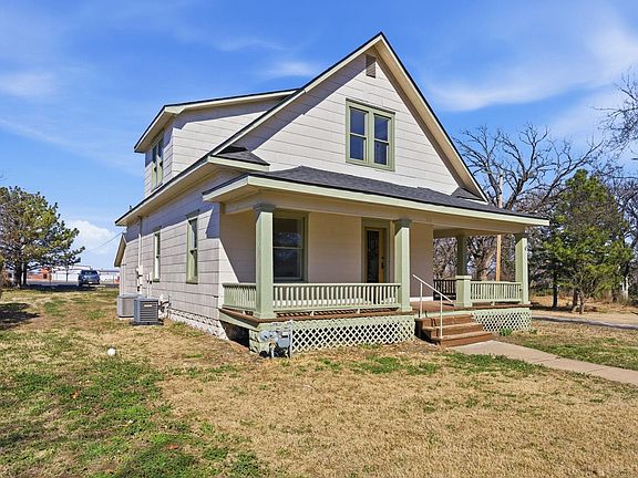 2nd image of 604 W Spring Ave