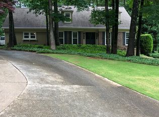 70 Martin Point Ct, Roswell, GA 30076