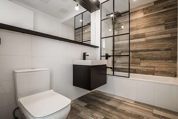 Rented by Nooklyn NYC LLC | media 1