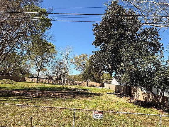 2nd image of 107 Penick Rd