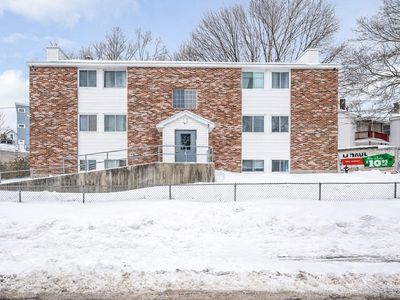 5 Lenox St APT 4, Lowell, MA, 01852