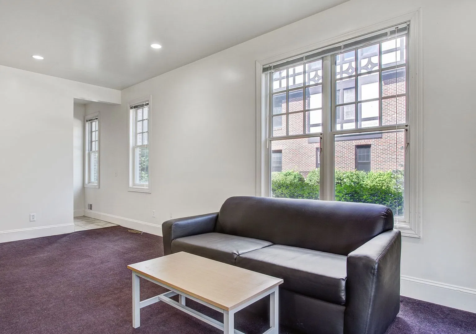 1610 Washtenaw Ave (029/031) — Photo 2