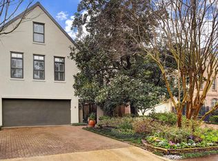 9 Hackberry Ln, Houston, TX 77027