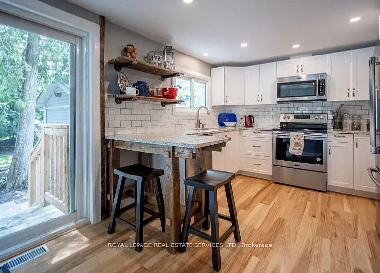 2365 Selwyn Bay Ln — Photo 18