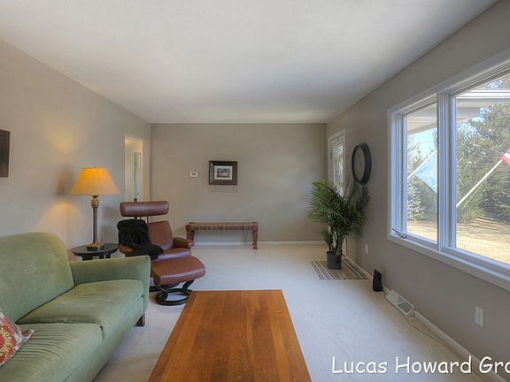4th image of 6313 Wing Ave SE