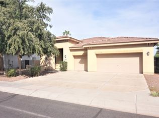 177 S Presidio Dr, Gilbert, AZ 85233