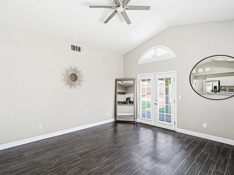 9523 Observer St — Photo 16