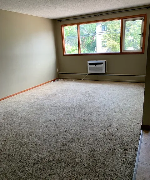 2255 Smith St #2 — Photo 3