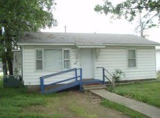 227 W Delaware St, Jay, OK 74346