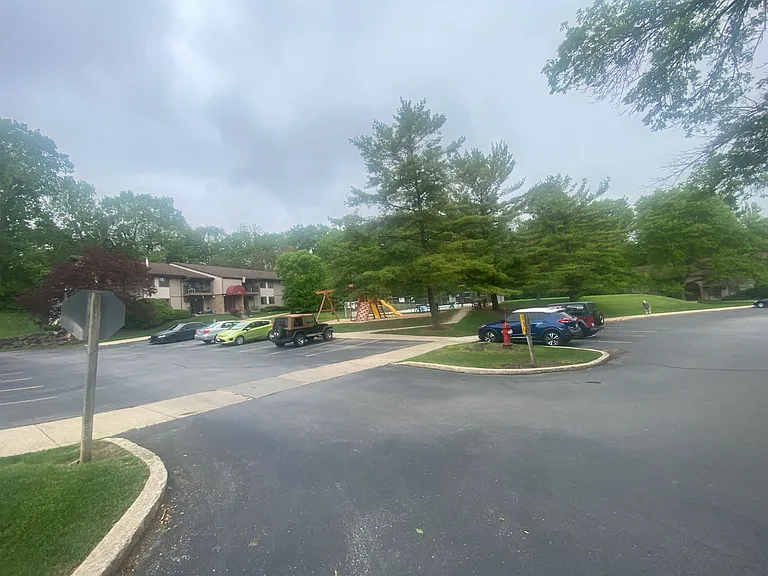 5333 Brody Dr — Photo 41