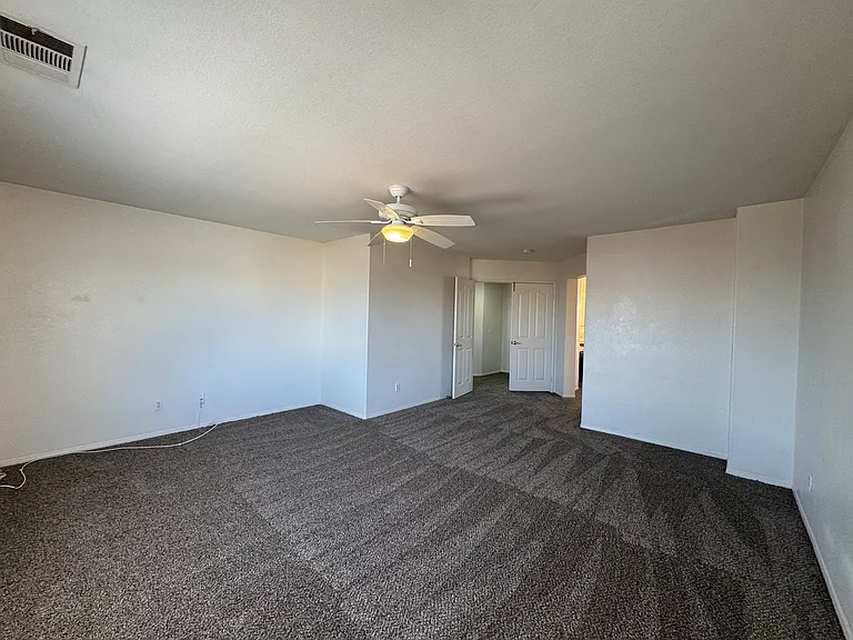 14042 Jockey Ln — Photo 15
