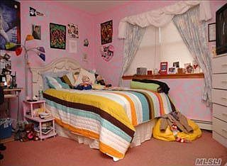 4th image of 208 Cranford Blvd