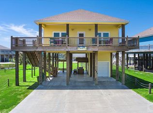 983 N Redfish St, Pt Bolivar, TX 77650
