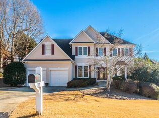 1112 Hopedale Ln, Lawrenceville, GA 30043