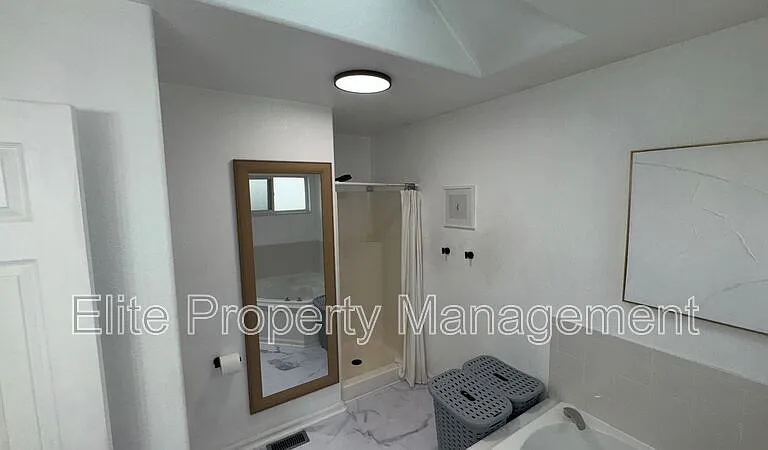 1150 S Los Charros Dr — Photo 20