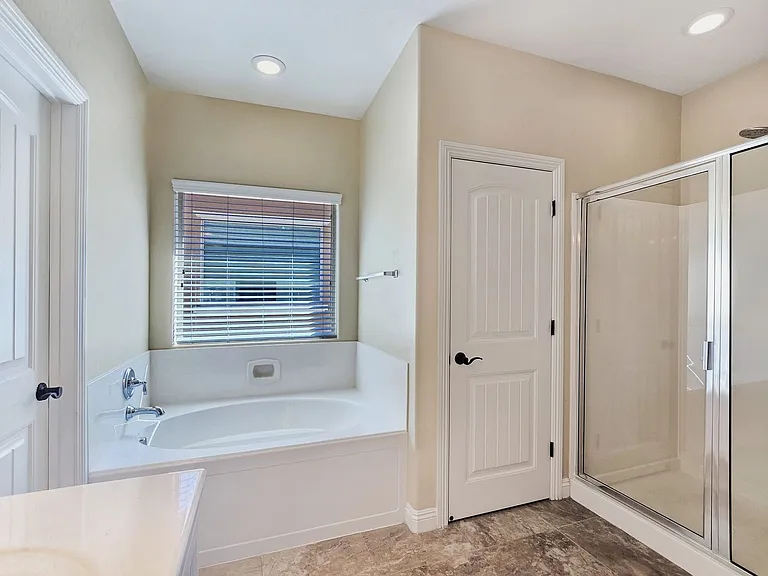 10667 Harvest Green Way — Photo 42