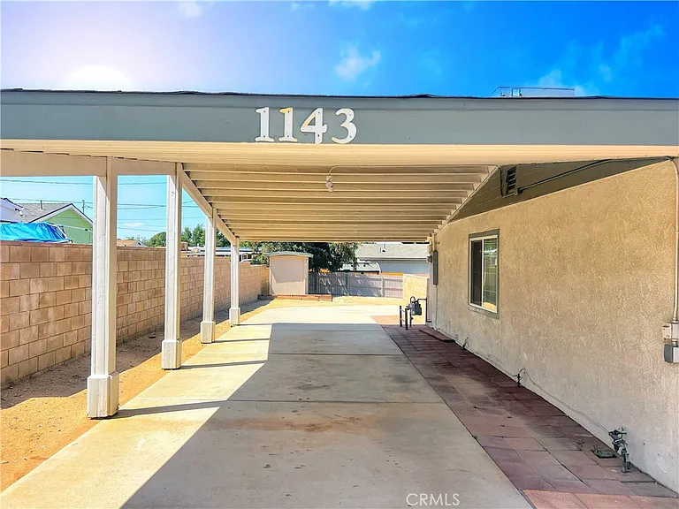 1143 Elizabeth Lake Rd — Photo 43