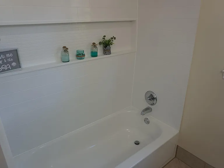 641 Glenwood Dr — Photo 9