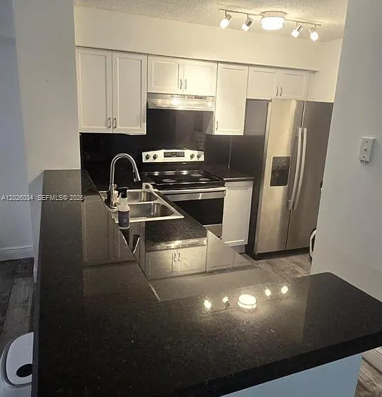 530 S Park Rd #1711 — Photo 1