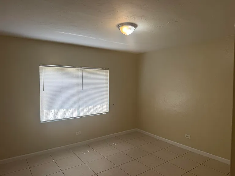 7803 NW 8th Ave — Photo 19