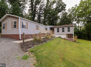 9010 Maple Grove Rd, Abbottstown, PA 17301